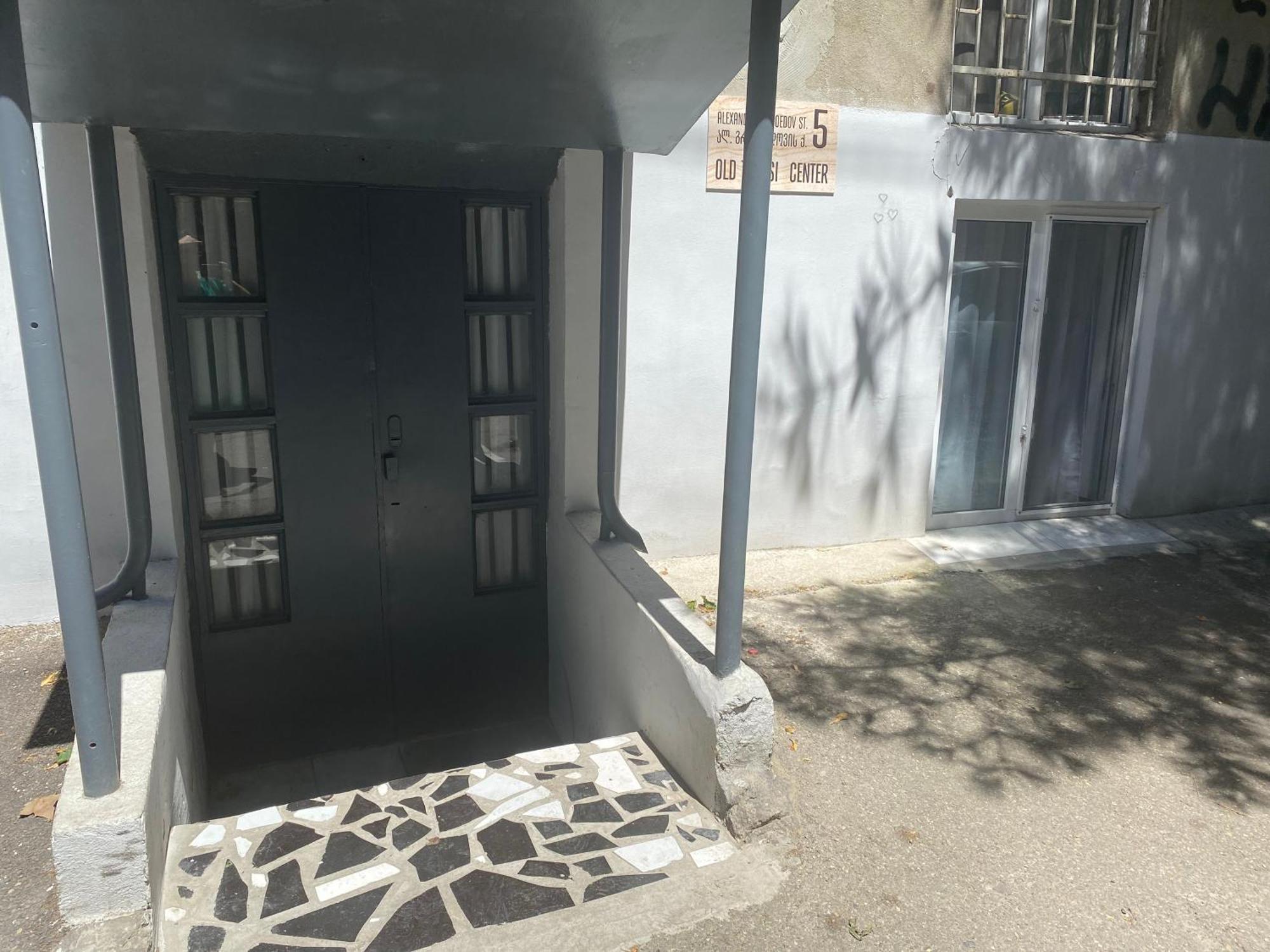 Old Tbilisi Center Apartment Luaran gambar